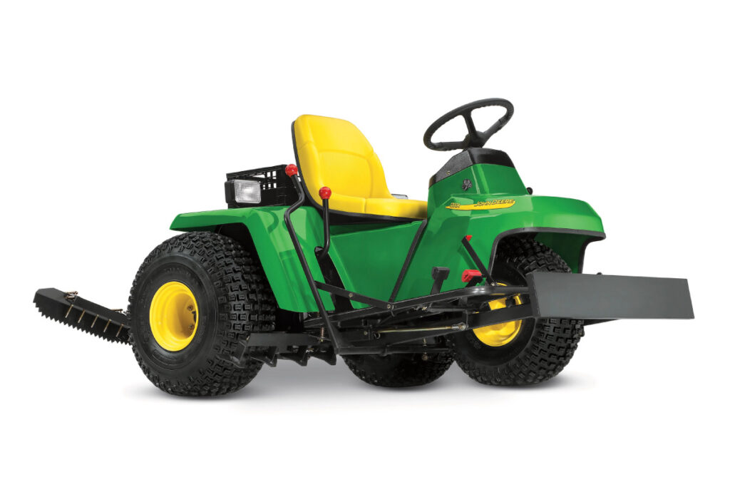 John Deere 1220A Bunker Rake