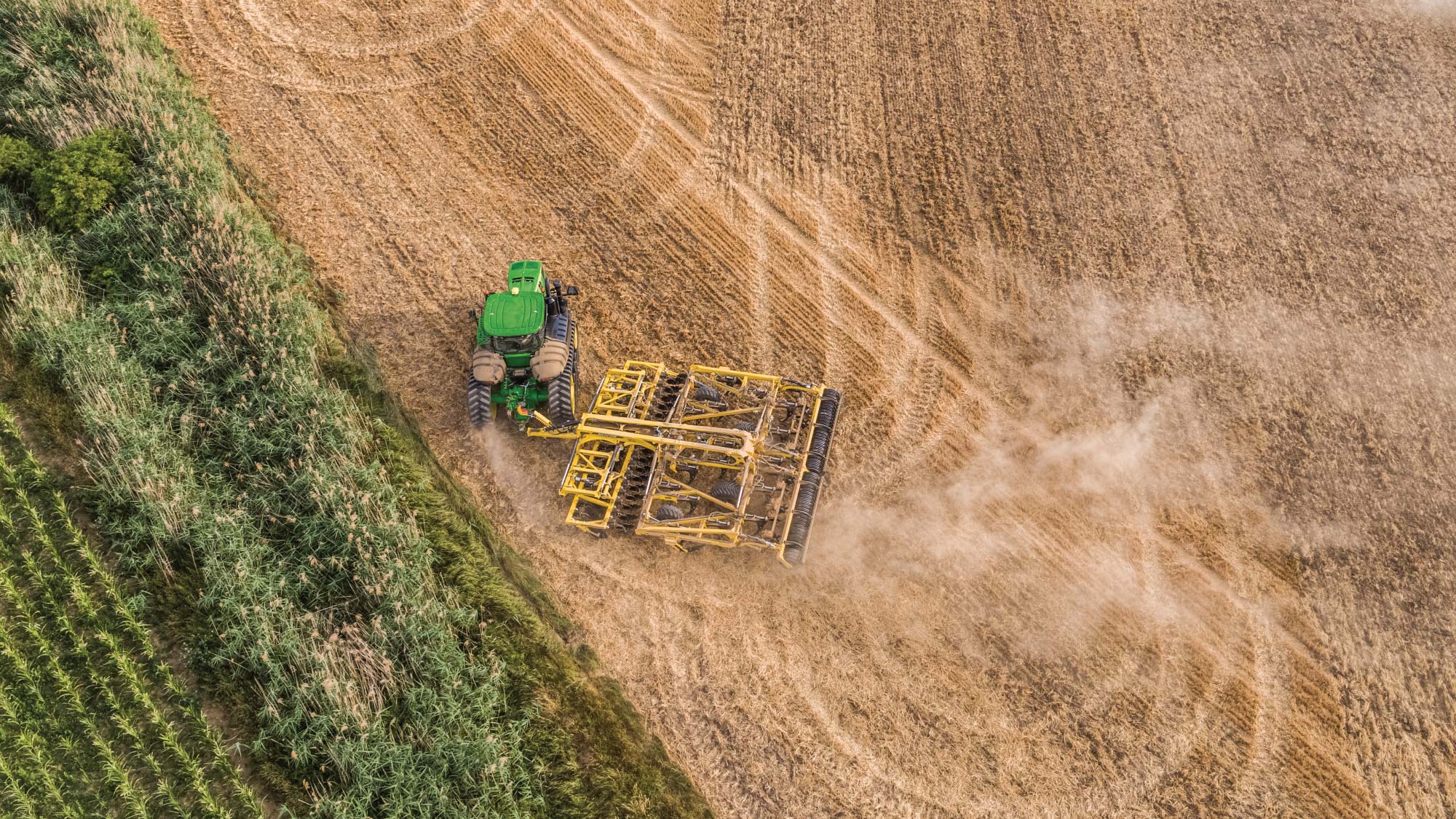 9R 570 4WD Wheeled Tractor
