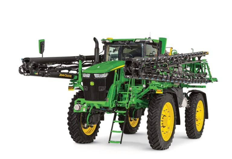 616R Self-Propelled Sprayer