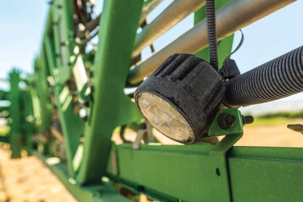 612R Sprayer- Carousel Image