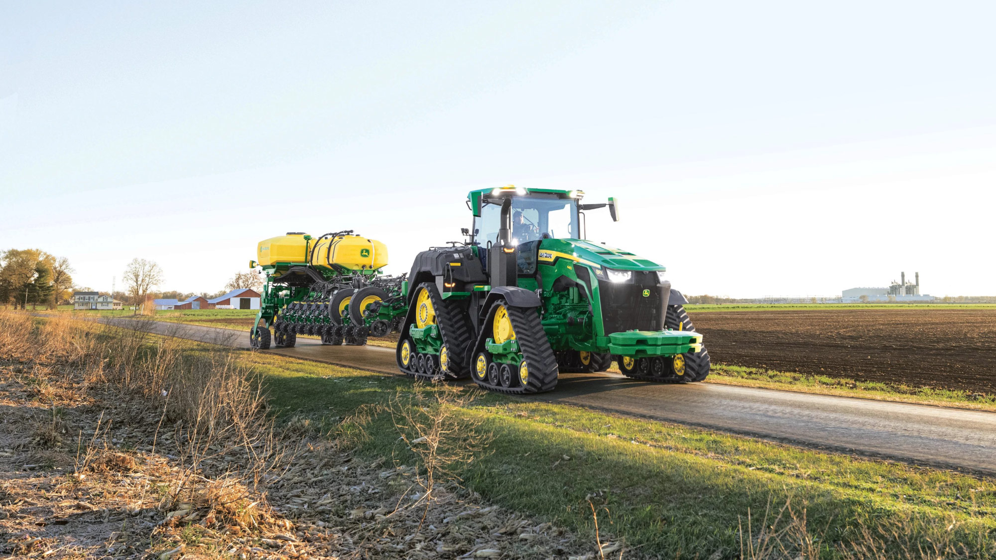 8RX 440 Row Crop Tractor