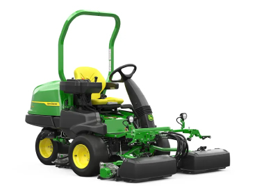 2400 PrecisionCut™ Triplex Mower