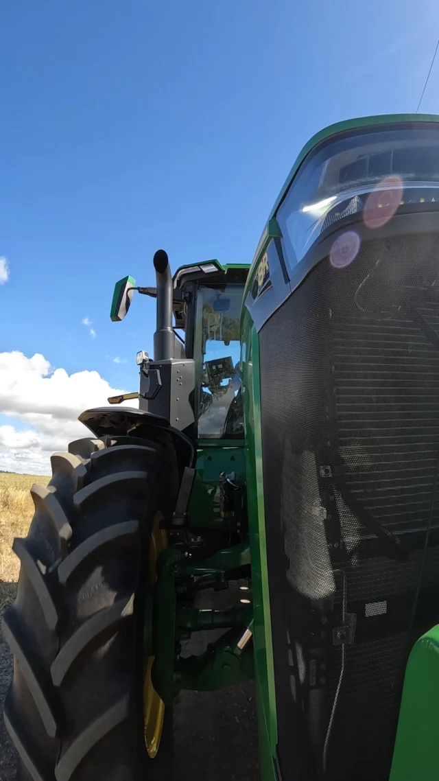 From the paddock to your local RDO branch🚜 

Keeping our customers moving is what we do best. Whether it's routine maintenance or a quick turnaround repair, our branches and technicians are here to support Australian farmers and help minimise downtime when it matters most.