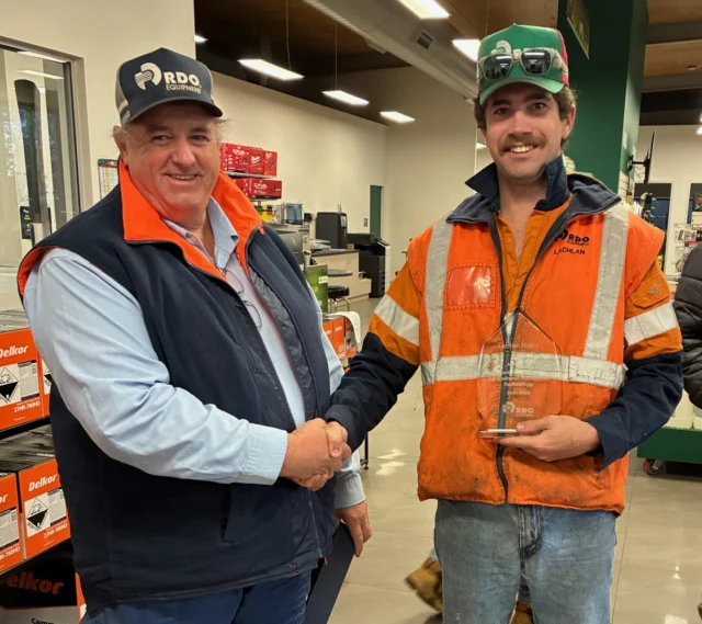 From school-based trainee to qualified Service Technician, Lachlan has officially completed his Certificate III in Agricultural Mechanical Technology.

A fantastic achievement and a testament to his hard work and dedication throughout his apprenticeship in our St George workshop. Well done, Lachlan, from the whole team! 🚜🔧